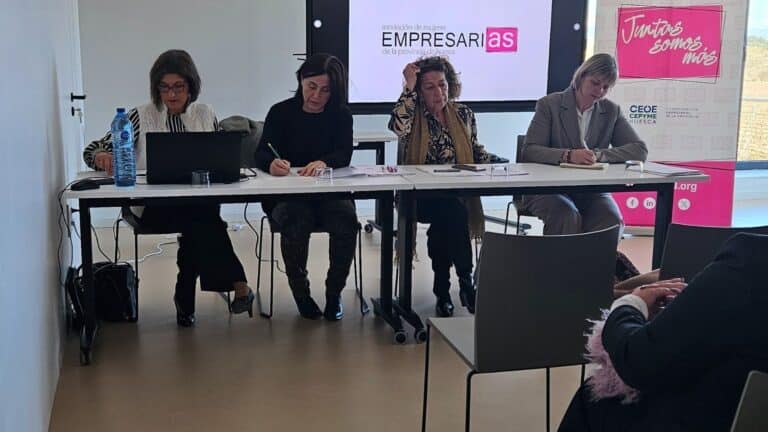 Asamblea 2025 AMEPHU (6)