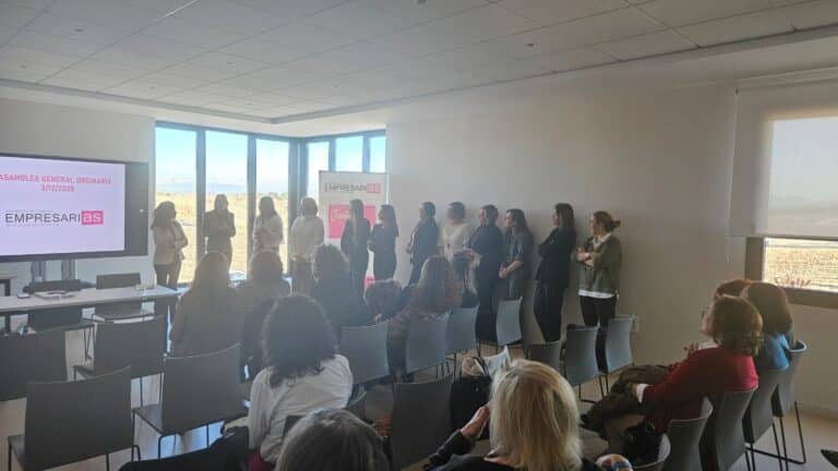 Asamblea 2025 AMEPHU (7)